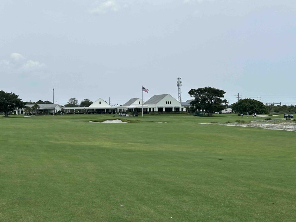 the park west palm clubhouse